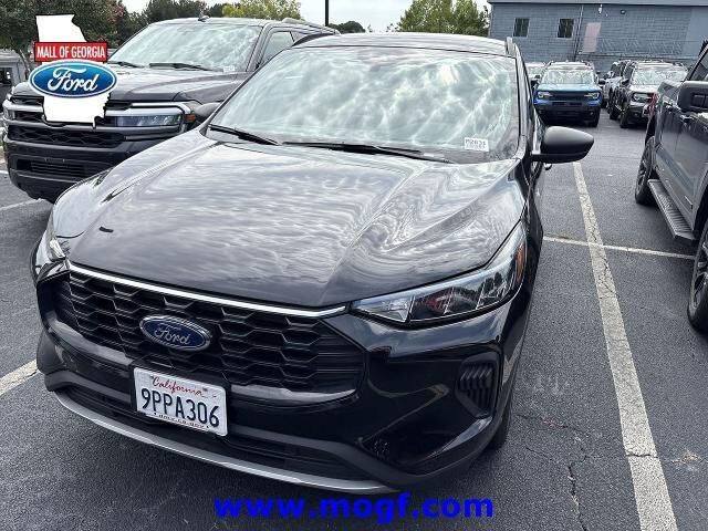 2025 Ford Escape ST-Line — photo 1 of 26