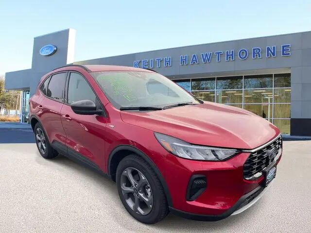 2025 Ford Escape ST-Line — photo 1 of 11