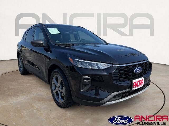 2025 Ford Escape ST-Line — photo 1 of 26