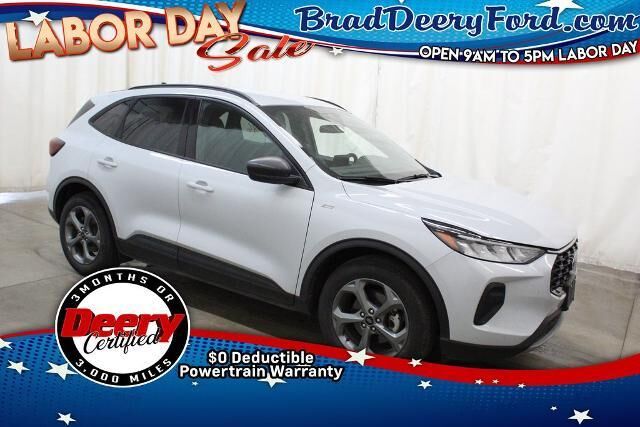 2025 Ford Escape ST-Line — photo 1 of 13