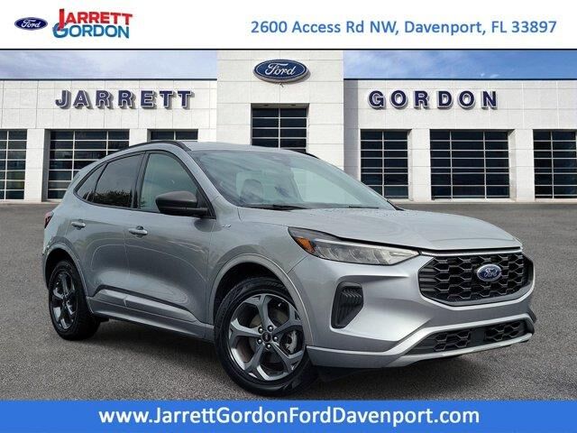 2024 Ford Escape ST-Line — photo 1 of 13