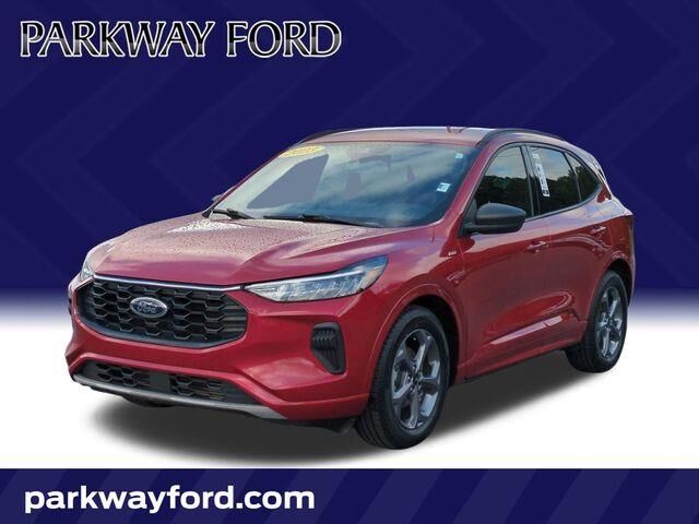 2023 Ford Escape ST-Line — photo 1 of 39