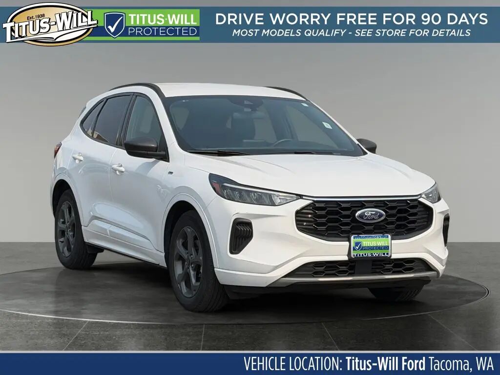 2023 Ford Escape ST-Line — photo 1 of 25