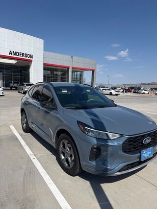 2024 Ford Escape ST-Line — photo 1 of 13