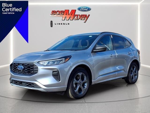 2024 Ford Escape ST-Line — photo 1 of 13