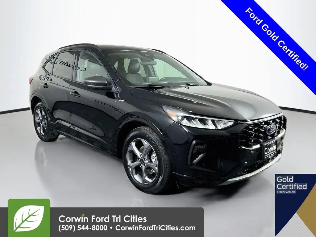 2024 Ford Escape ST-Line — photo 1 of 13