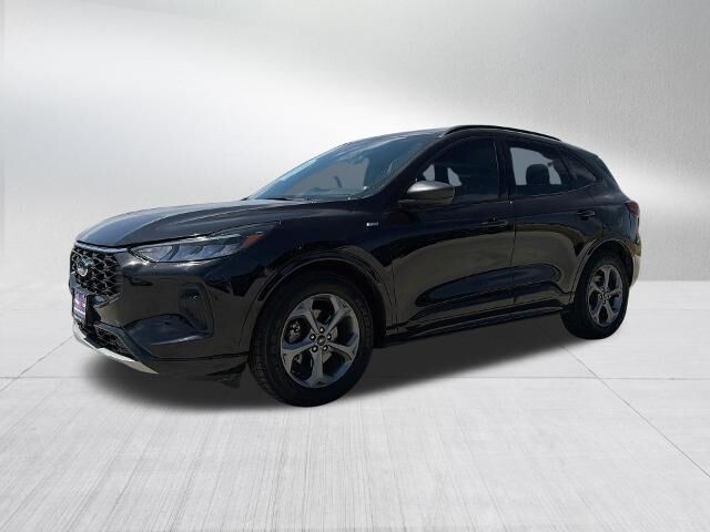 2024 Ford Escape ST-Line — photo 1 of 26