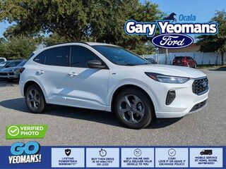 2023 Ford Escape ST-Line — photo 1 of 26