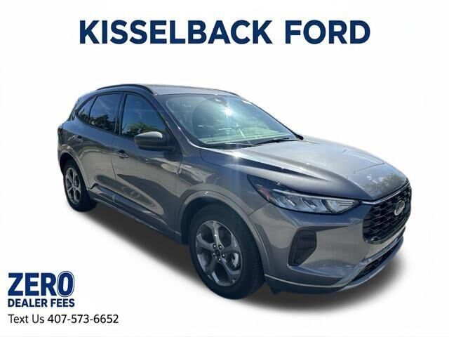 2024 Ford Escape ST-Line — photo 1 of 13