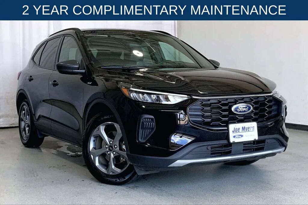2025 Ford Escape ST-Line — photo 1 of 26