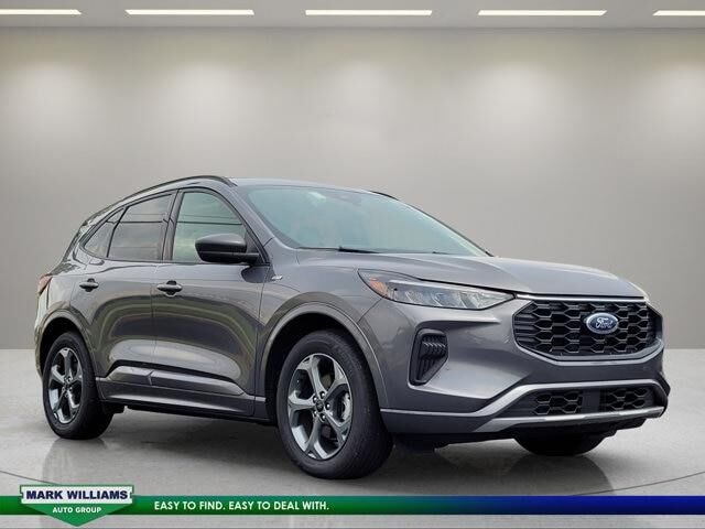 2024 Ford Escape ST-Line — photo 1 of 48