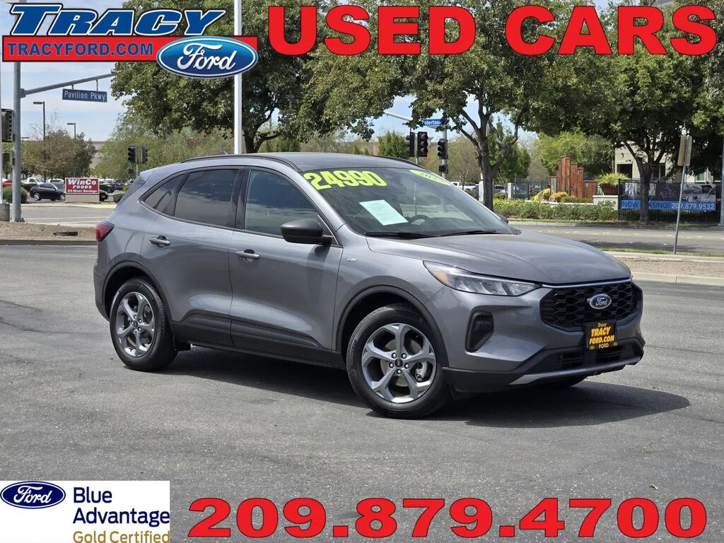 2025 Ford Escape ST-Line — photo 1 of 13