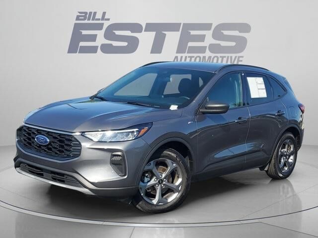 2025 Ford Escape ST-Line — photo 1 of 16