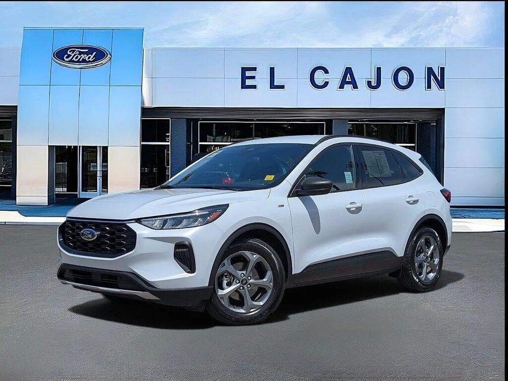 2025 Ford Escape ST-Line — photo 1 of 23