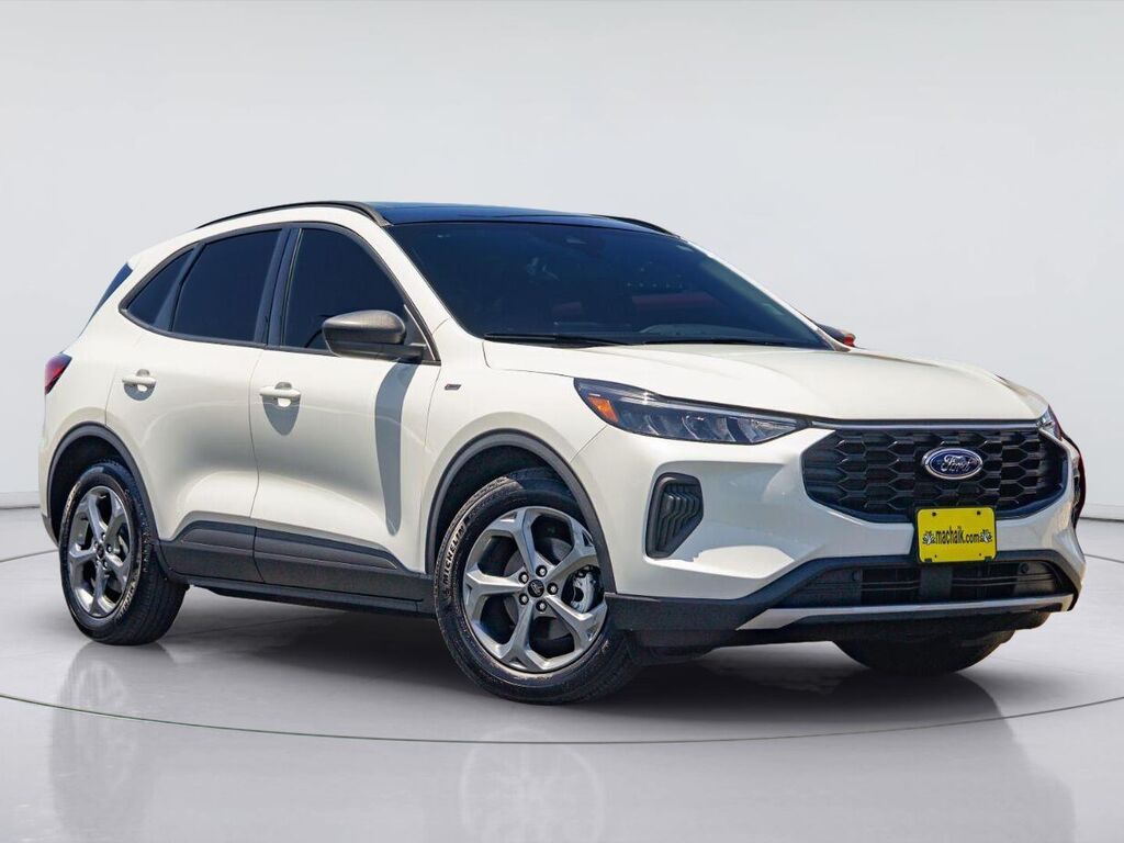 2025 Ford Escape Hybrid ST-Line — photo 1 of 2