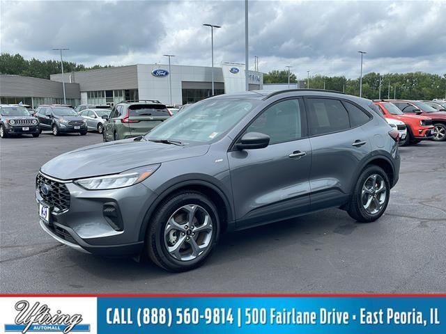 2025 Ford Escape Hybrid ST-Line — photo 1 of 13