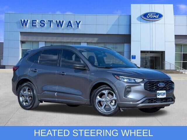 2023 Ford Escape Hybrid ST-Line