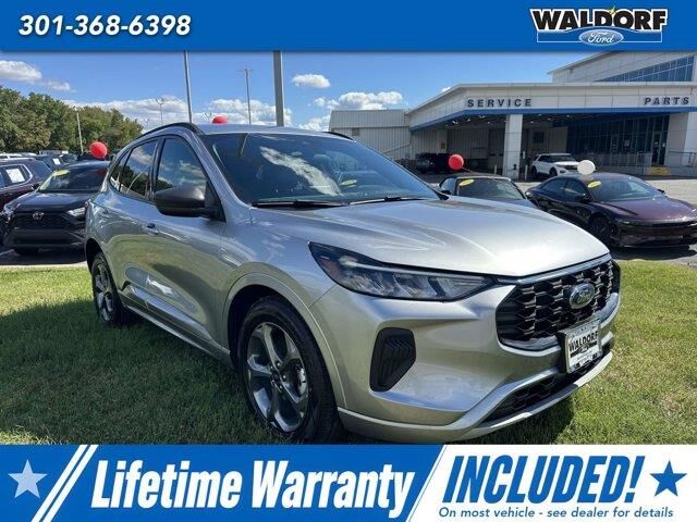 2023 Ford Escape Hybrid ST-Line