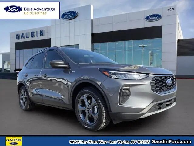 2025 Ford Escape Hybrid ST-Line — photo 1 of 37