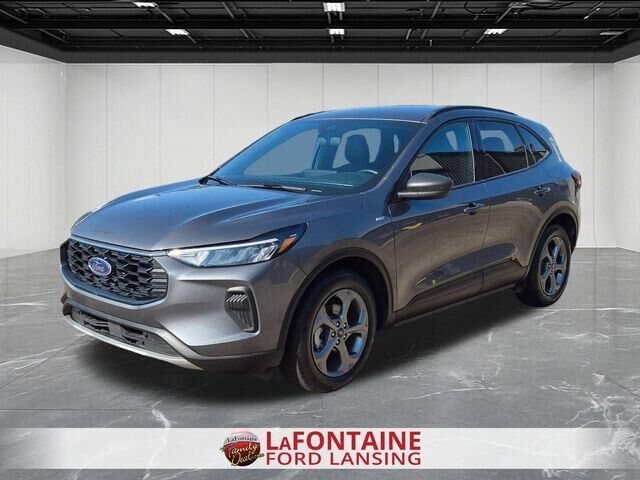 2025 Ford Escape Hybrid ST-Line — photo 1 of 26