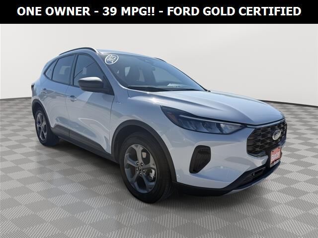 2025 Ford Escape Hybrid ST-Line — photo 1 of 28