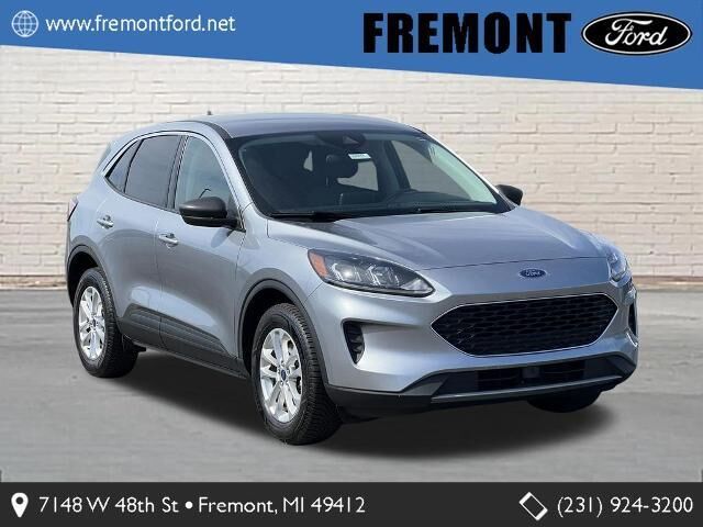 2022 Ford Escape Hybrid SE — photo 1 of 25