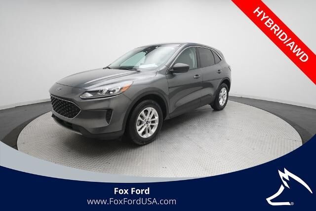 2022 Ford Escape Hybrid SE — photo 1 of 13