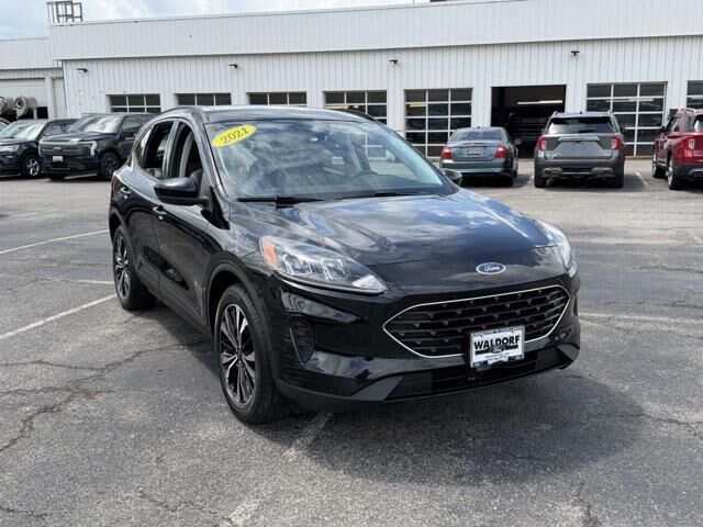 2021 Ford Escape Hybrid SE