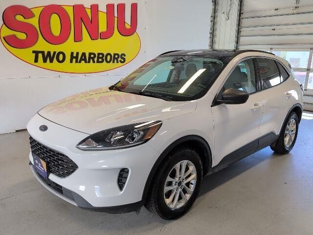 2022 Ford Escape Hybrid SE