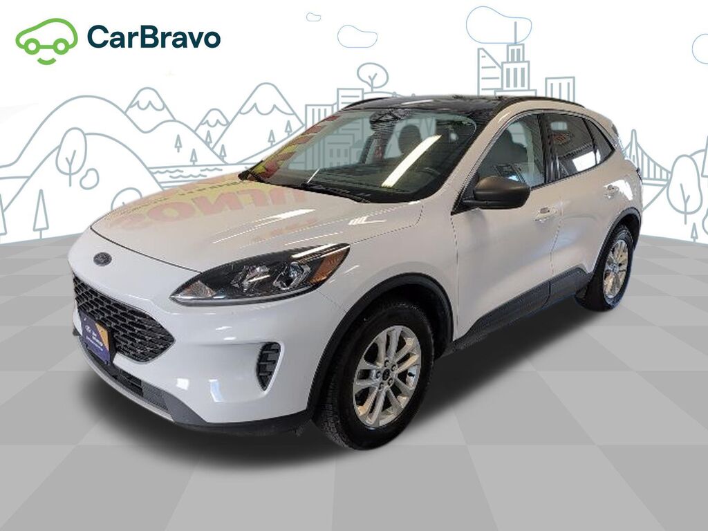 2022 Ford Escape Hybrid SE — photo 1 of 69