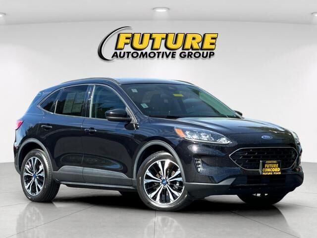 2022 Ford Escape Hybrid SE