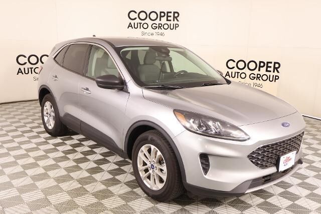 2022 Ford Escape Hybrid SE