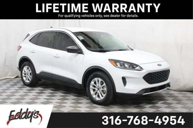 2022 Ford Escape Hybrid SE