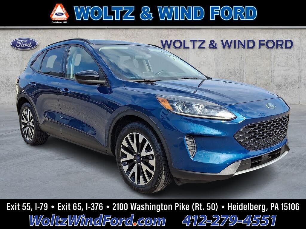 2020 Ford Escape Hybrid SE Sport — photo 1 of 1