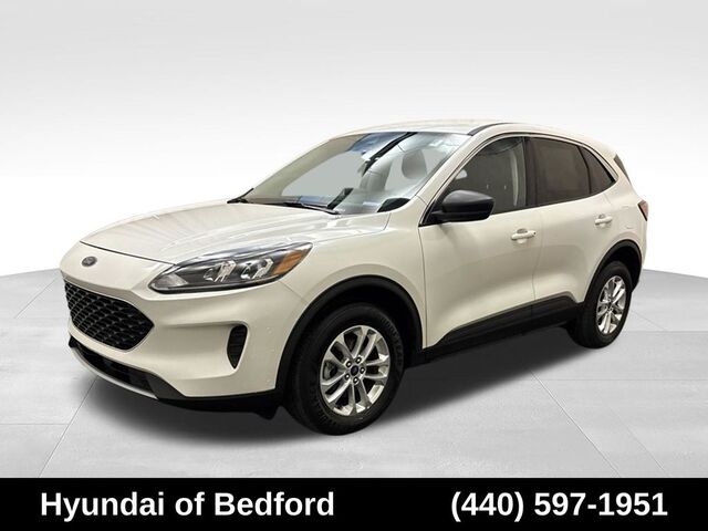 2021 Ford Escape Hybrid SE