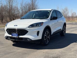 2022 Ford Escape Hybrid SE