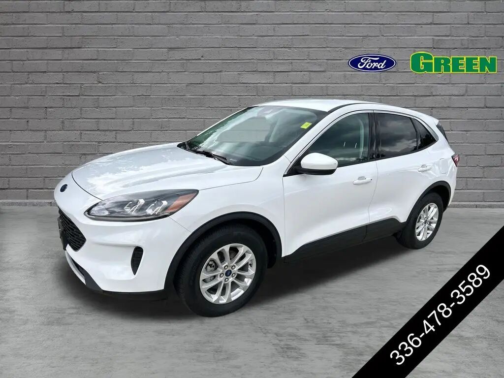 2021 Ford Escape Hybrid SE — photo 1 of 52