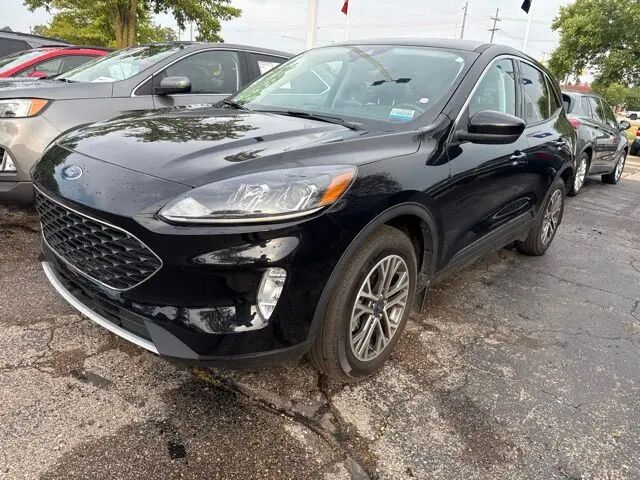 2022 Ford Escape Hybrid SEL