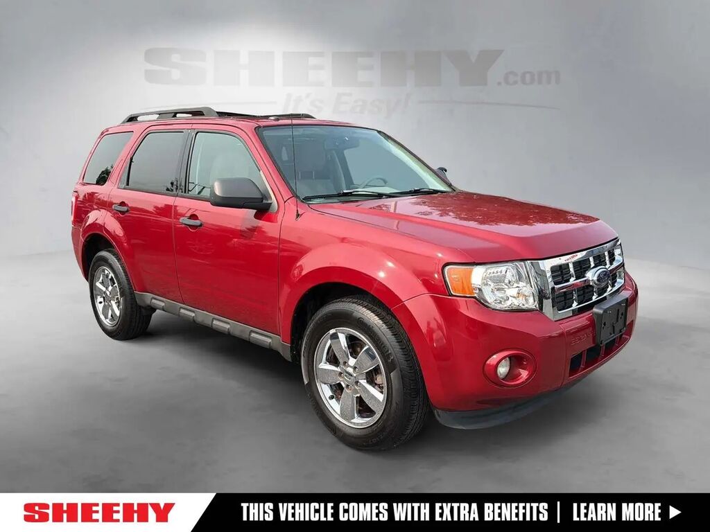 2010 Ford Escape XLT — photo 1 of 36