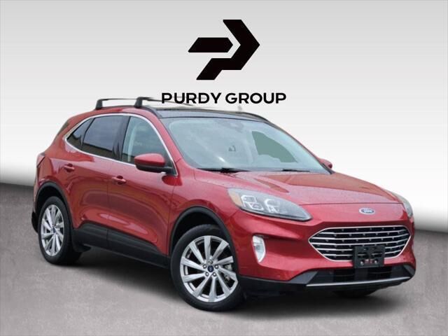2021 Ford Escape Hybrid Titanium