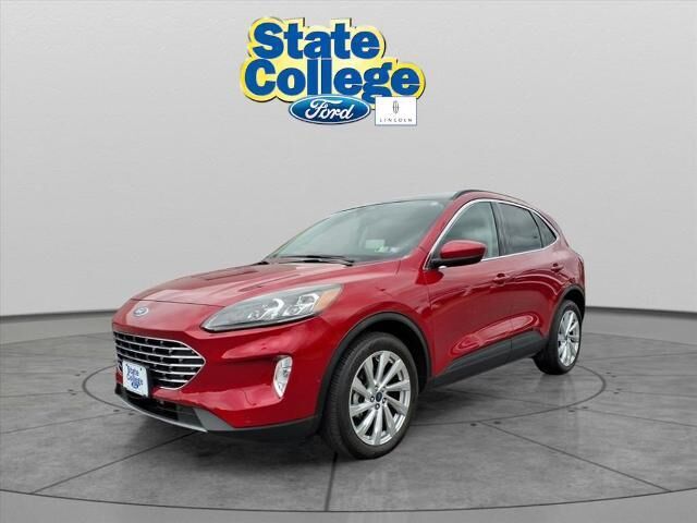 2022 Ford Escape Hybrid Titanium — photo 1 of 13