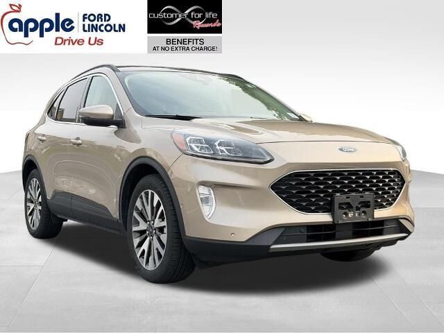 2020 Ford Escape Hybrid Titanium