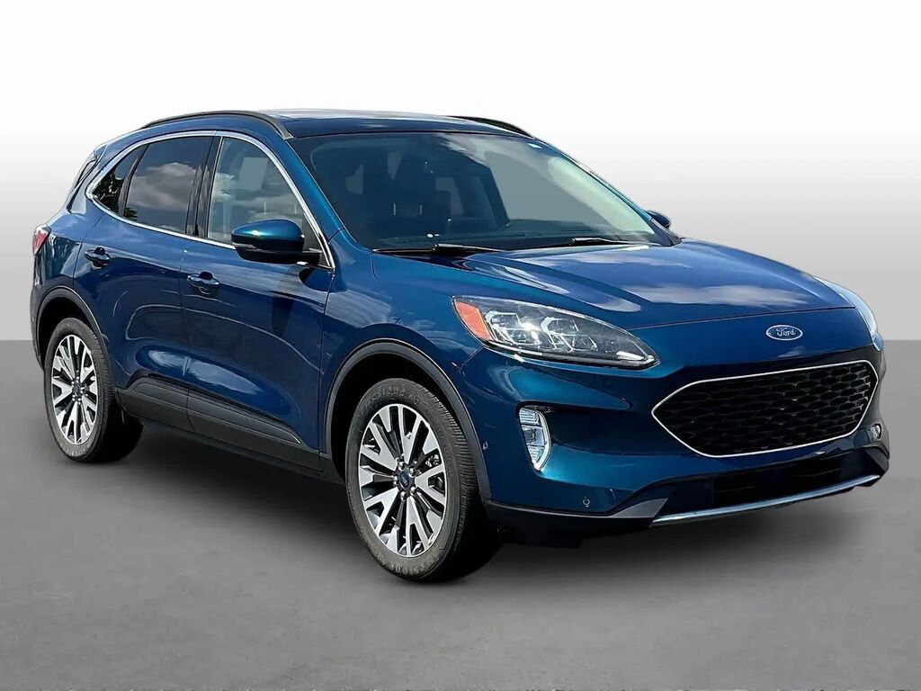 2020 Ford Escape Hybrid Titanium — photo 1 of 26