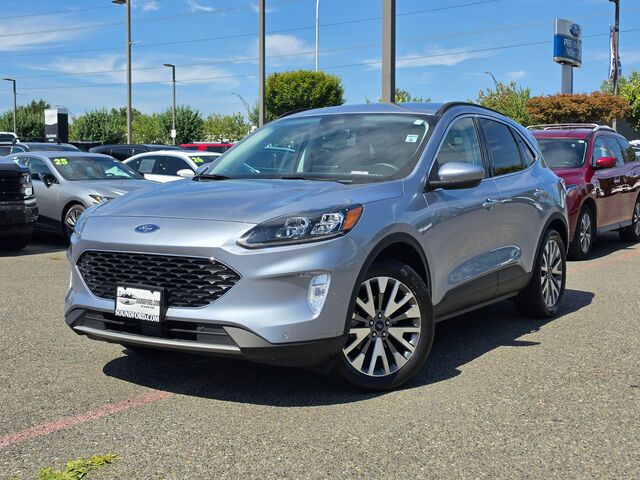 2022 Ford Escape Titanium