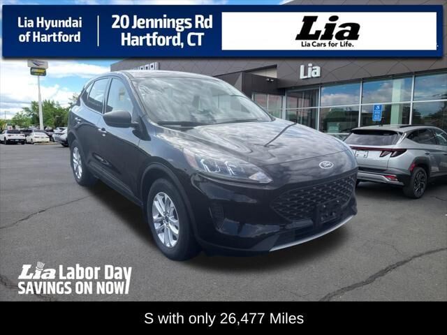 2022 Ford Escape S — photo 1 of 30
