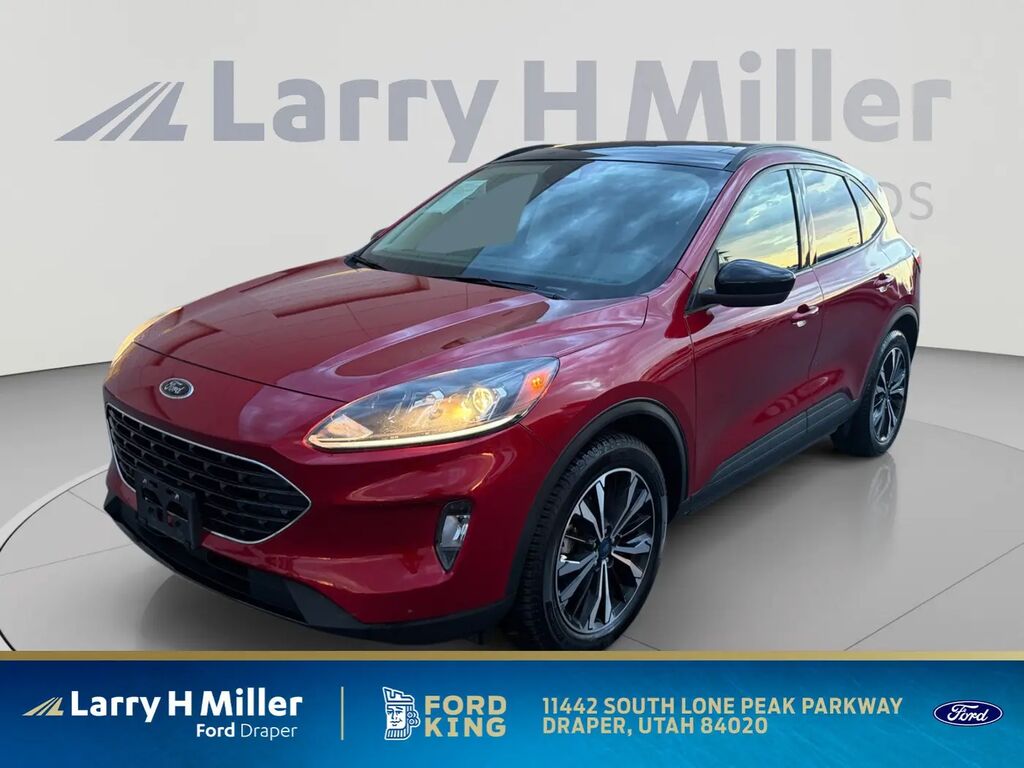 2020 Ford Escape SE — photo 1 of 39