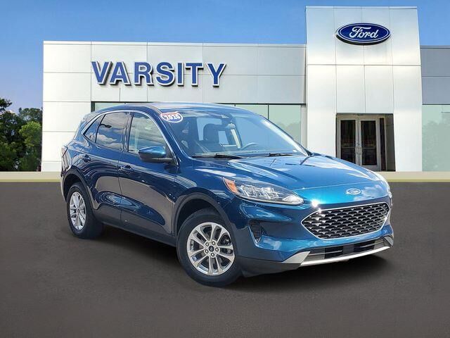2020 Ford Escape SE — photo 1 of 26