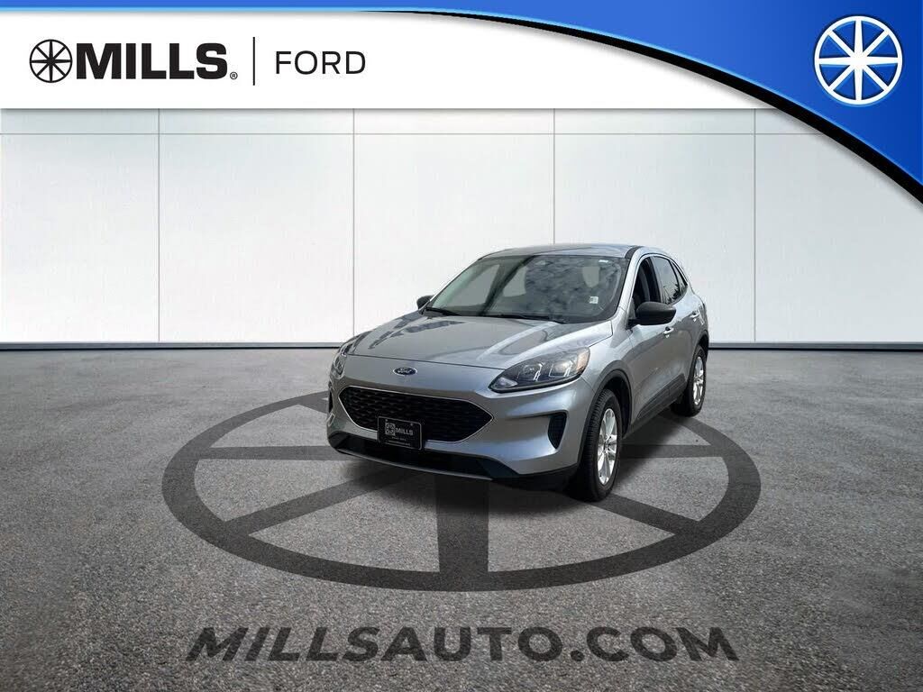 2022 Ford Escape SE — photo 1 of 3