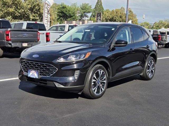 2022 Ford Escape SE — photo 1 of 26