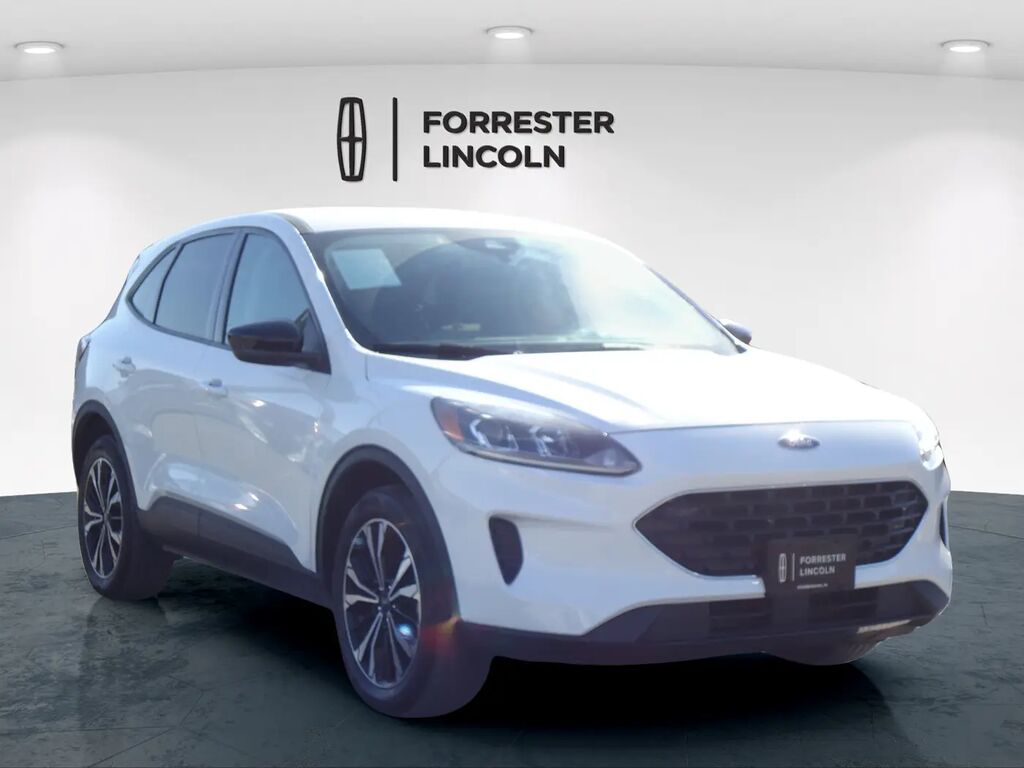 2022 Ford Escape SE — photo 1 of 14